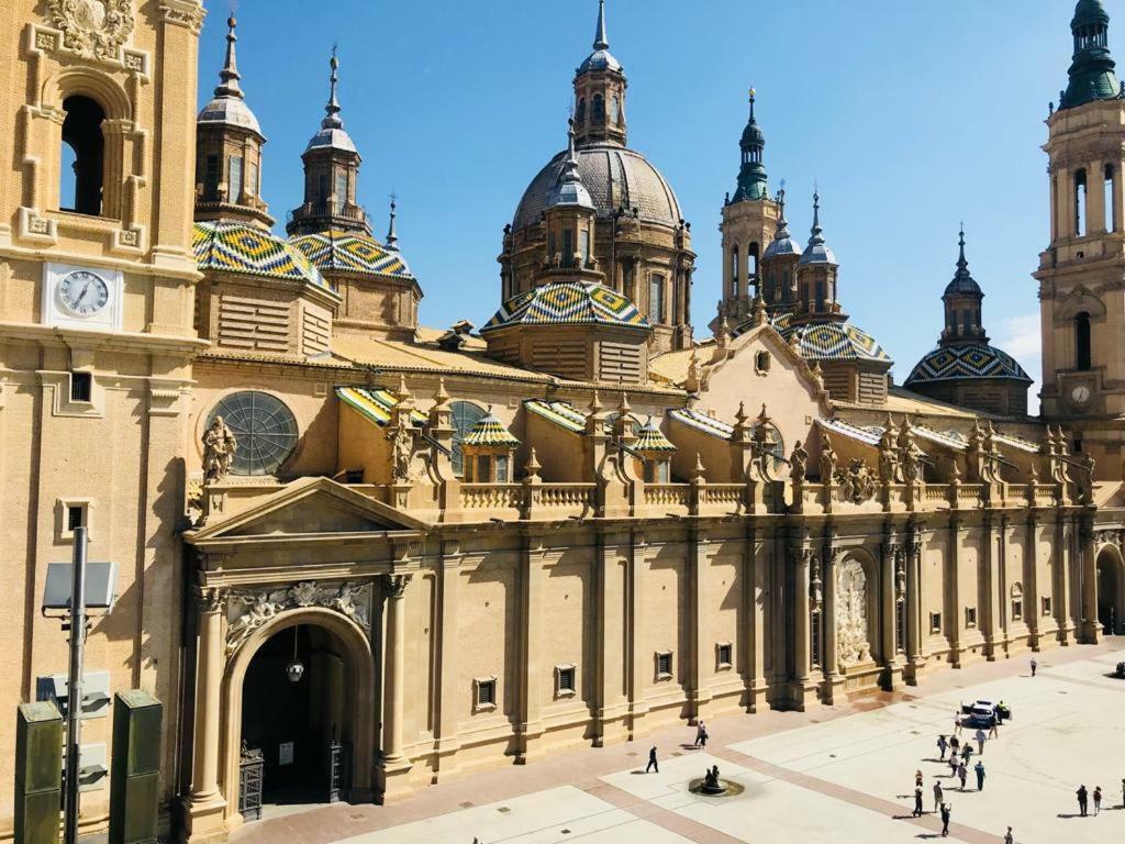 Az El Balcon A La Basilica II - Vistas Inmejorables A La Basilica Del Pilar! Apartman Zaragoza Kültér fotó